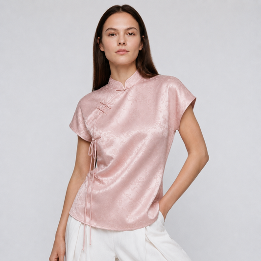 Elegante Blusa Estilo Chino Manga Corta Corte Entallado Con Bordado Textura De Seda Satinada Moda Mujer En Tendencia