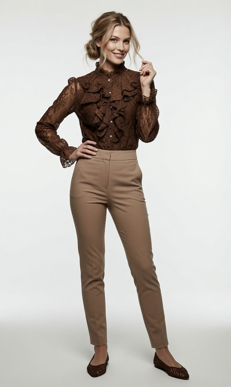Blusa Elegante Casual Formal Manga Larga Con Bordado y Volantes Moda Mujer En Tendencia Un Tono Mas.